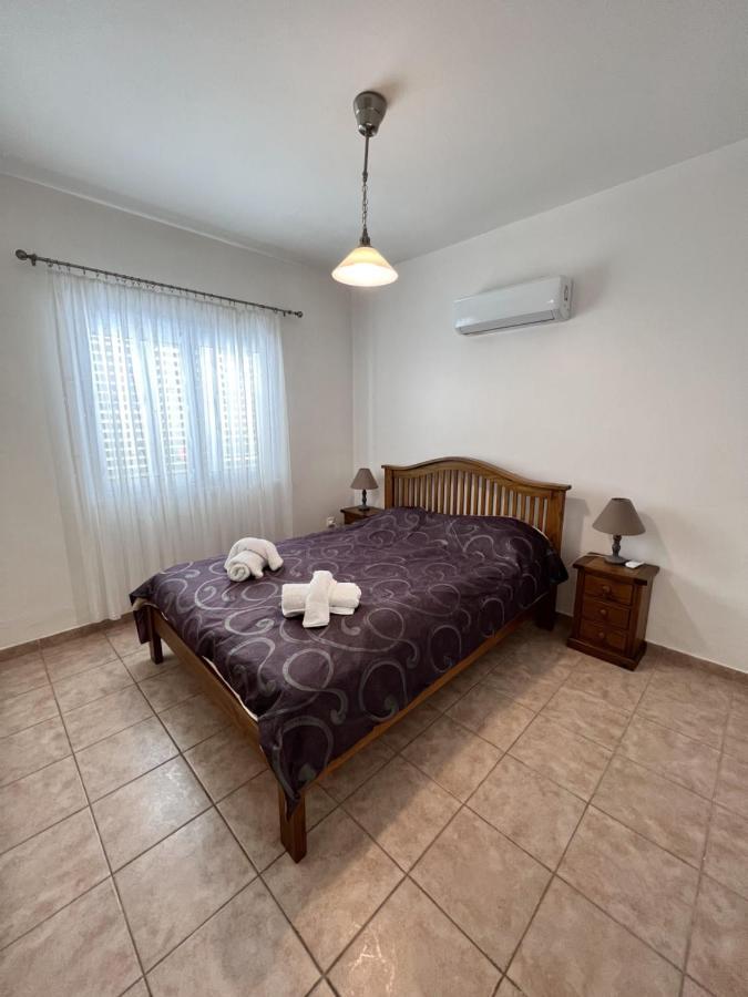 Pafia Sunbeach Townhouse Paphos Eksteriør billede
